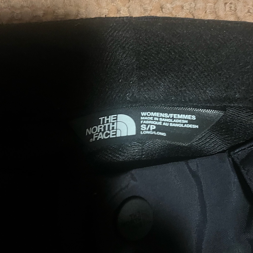 North Face Women’s ski/snowboard pants